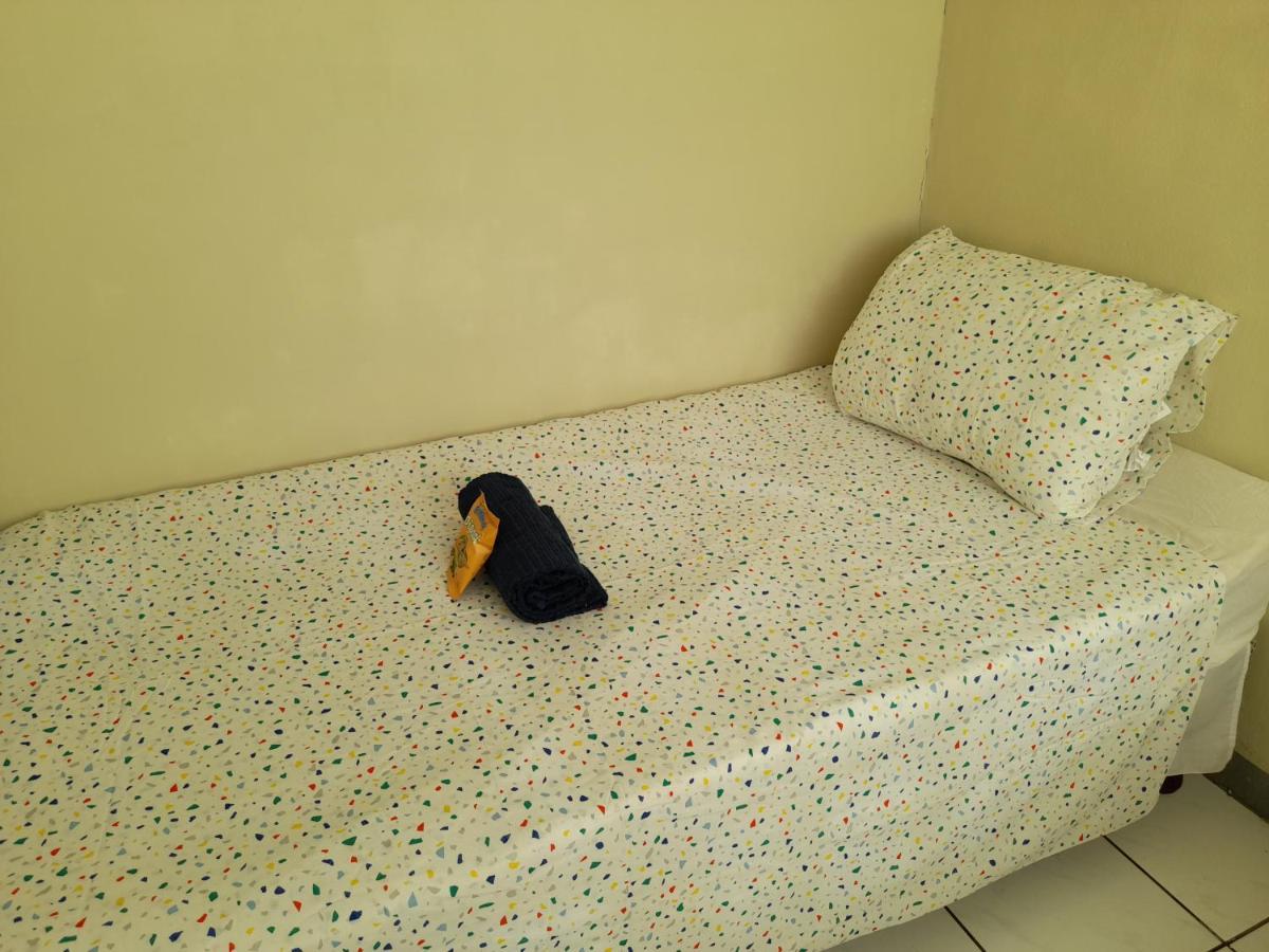 Camelia Rooms Κίνγκστον Εξωτερικό φωτογραφία
